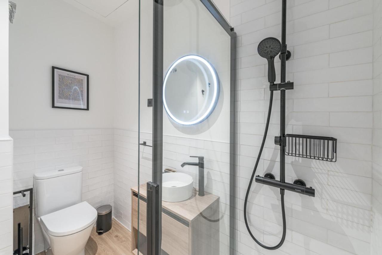 Apartament Jes B Close To Bernabeu Stadium Madrid Ngoại thất bức ảnh
