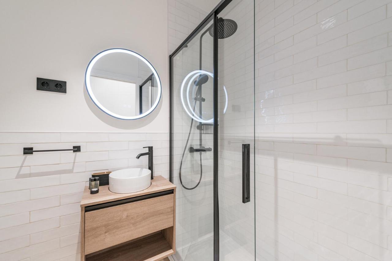 Apartament Jes B Close To Bernabeu Stadium Madrid Ngoại thất bức ảnh